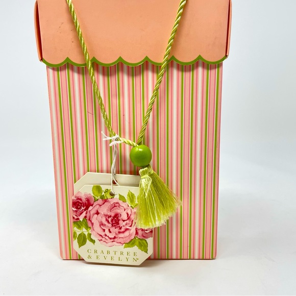 NWT Crabtree and Evelyn Rosewater Duo Shower Gel and Body Lotion Gift Set - Picture 3 of 5